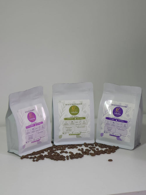 Café de especialidad variedades + cafetera v60 con 30 filtro